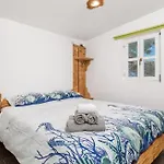 House With A Parking Space Sveti Jakov, Losinj - 24017 Tatil Evi