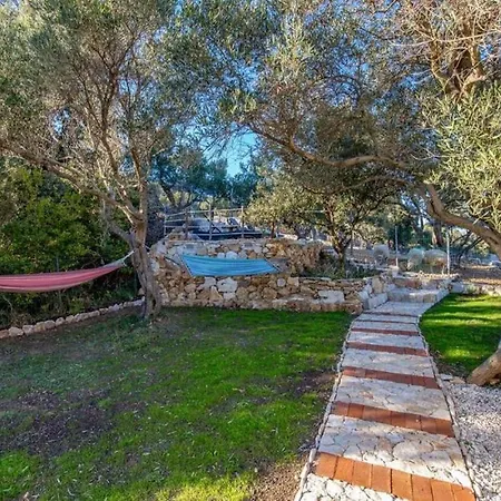 度假居 Holiday Home With Hot Tub Sveti Jakov, Losinj - 24017